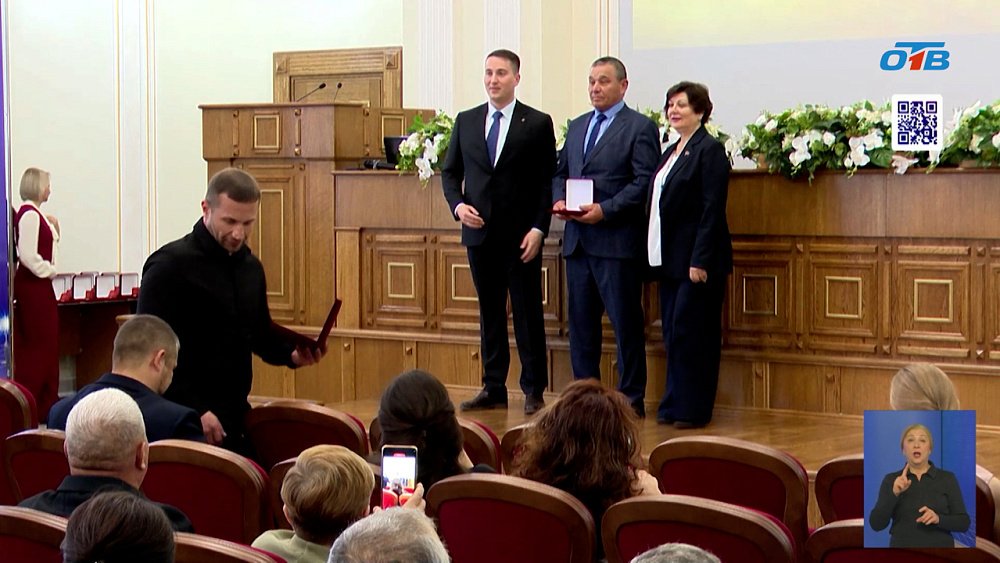 Дорожникам Челябинска торжественно вручили премии