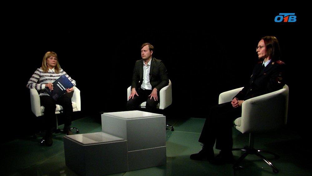 Почему мошенники часто используют замену медицинского полиса как повод получить чужие деньги