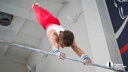 13-летний челябинский гимнаст объяснил, зачем прячет свои медали в шкафу