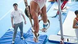 13-летний челябинский гимнаст объяснил, зачем прячет свои медали в шкафу