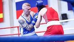 Челябинские боксеры с побед стартовали на чемпионате МВД России