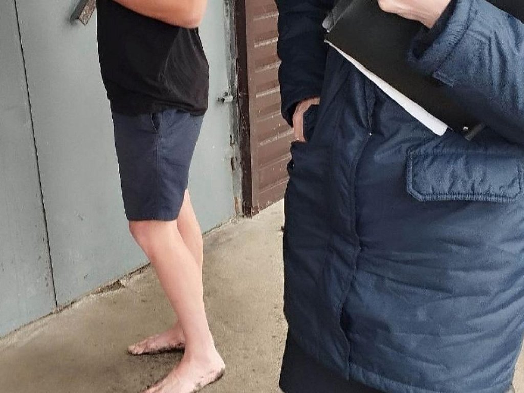 В Златоусте приставы вычислили должника по запотевшим стеклам автомобиля