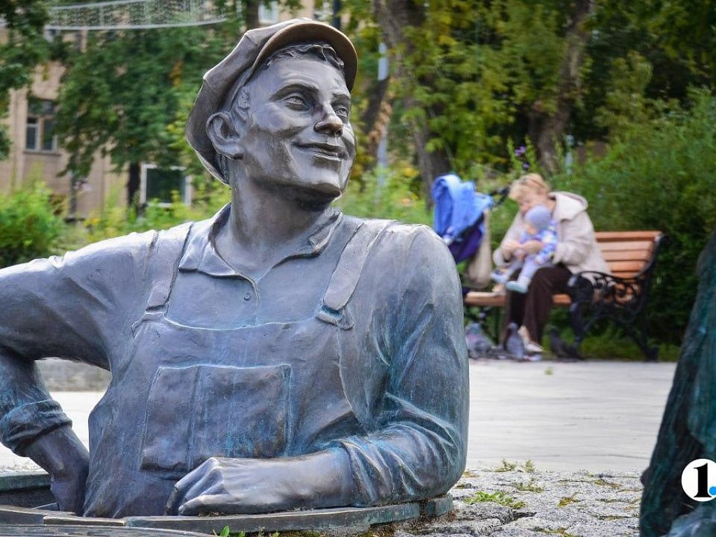 Три четверти челябинцев считают необходимым участие бабушек в воспитании внуков