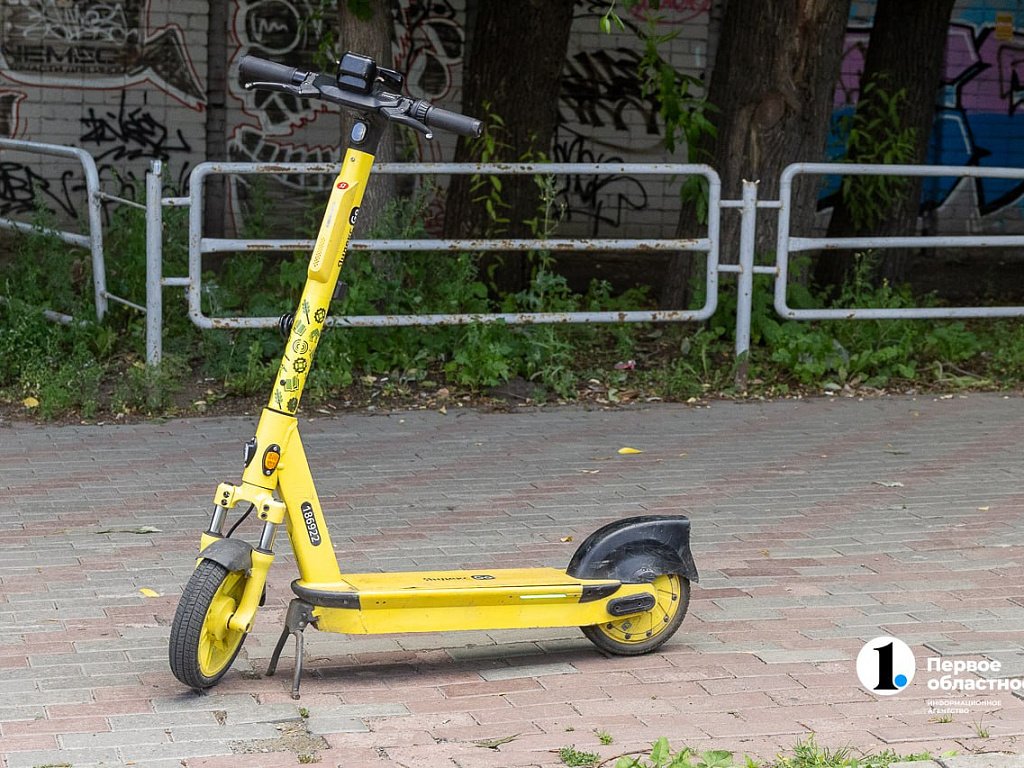 В Магнитогорске запретят ездить на самокатах в некоторых зонах