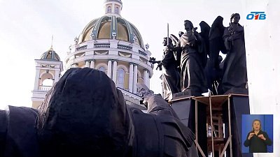 В Челябинск доставили фигуру архангела Михаила