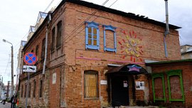 В Челябинске продолжают восстанавливать купеческий особняк Беляевского