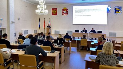 В Миассе депутаты рассмотрели поправки в бюджет и введение туристического налога