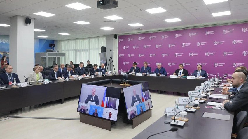 В олимпиаде по финбезопасности в Красноярске поучаствовали учащиеся из 40 стран