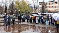 В Челябинске открылась фотовыставка к 45‑летию легендарного ансамбля «Урал»