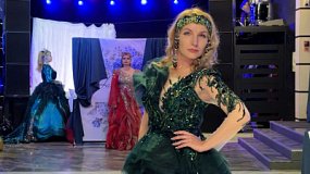 Модельер из Миасса сделала коллекцию платьев «Хозяйка Медной горы»