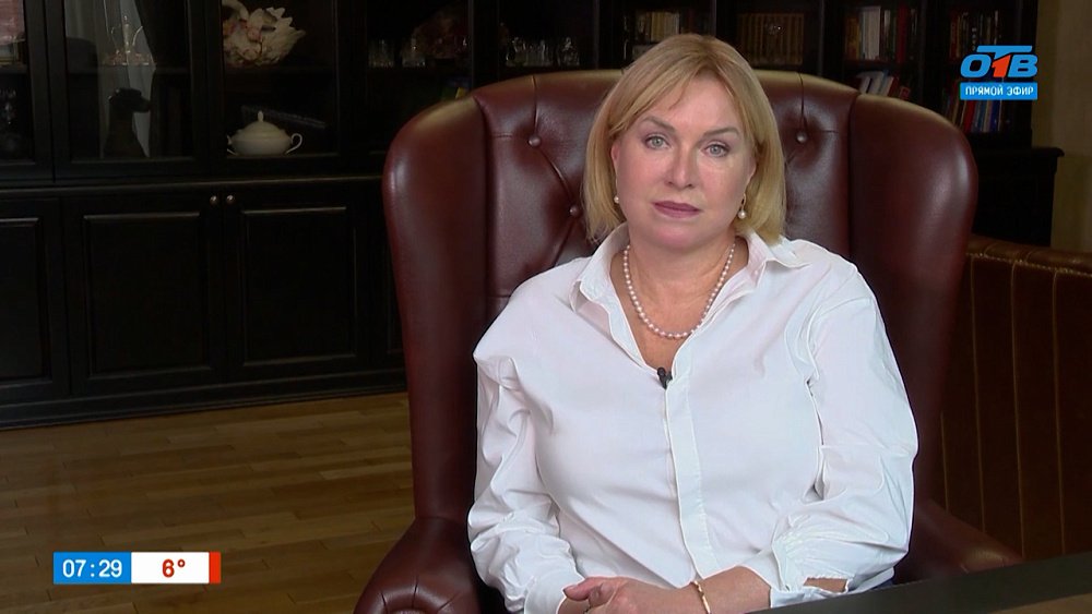 Этикет переписки в рубрике «Школа хороших манер»