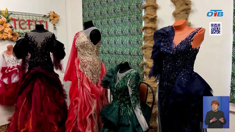 Южноуральская мастерица отшила коллекцию по сказам Бажова