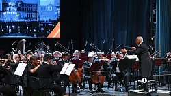 Проект «Я люблю тебя, жизнь!» с мировыми звездами стартовал на Урале с концерта в Челябинске