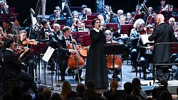 Проект «Я люблю тебя, жизнь!» с мировыми звездами стартовал на Урале с концерта в Челябинске