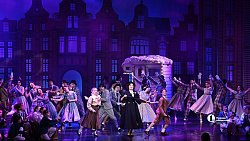 В Челябинской опере представили первую премьеру сезона — мюзикл «Мэри Поппинс, до свидания!»
