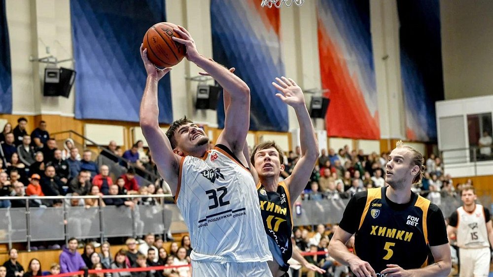 Клуб «ЧБК» выиграл битву лидеров в баскетбольной Суперлиге