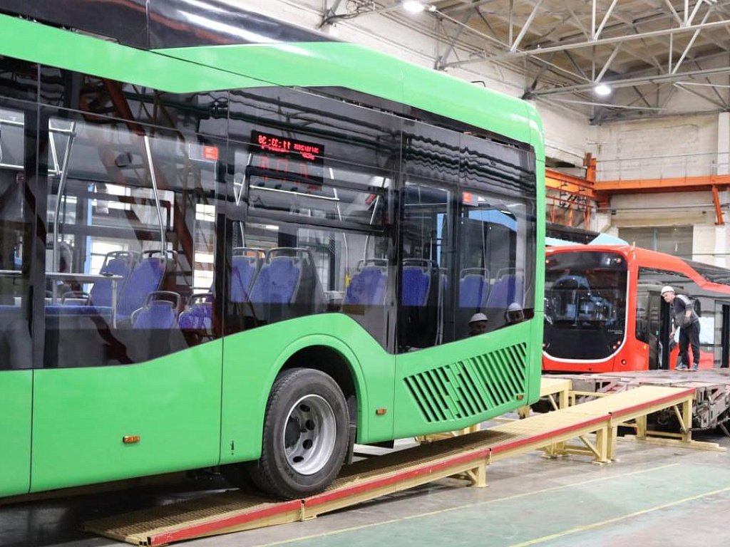 Три троллейбуса «Синара» отправили из Челябинска в Калининград