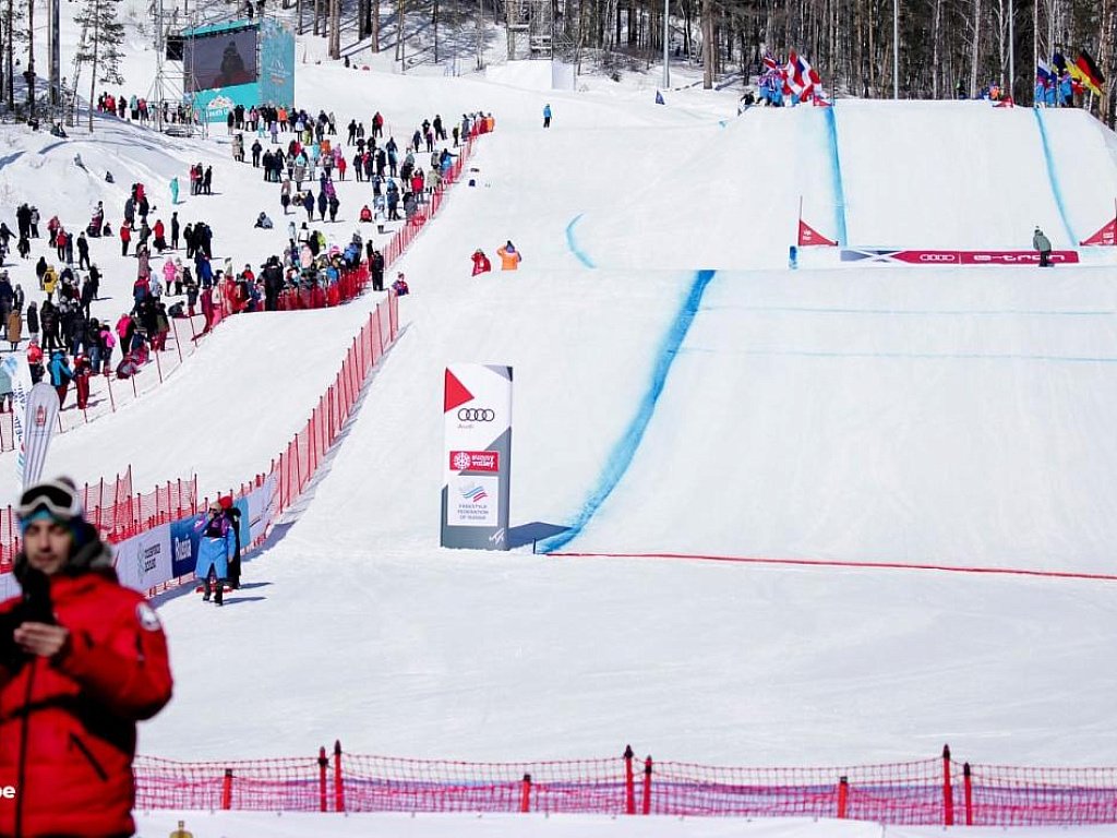 Первая горнолыжная трасса на Южном Урале начнет работать 8 ноября