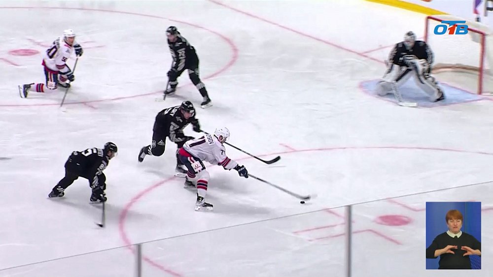 «Трактор» дома уступил «Нефтехимику»