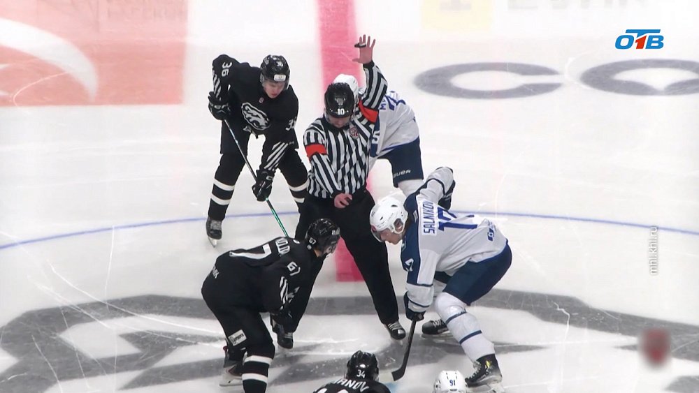 «Белые Медведи» дома обыграли «Чайку»