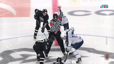 «Белые Медведи» дома обыграли «Чайку»