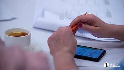 Больше половины челябинцев не готовы доверить ИИ контроль над рабочими чатами