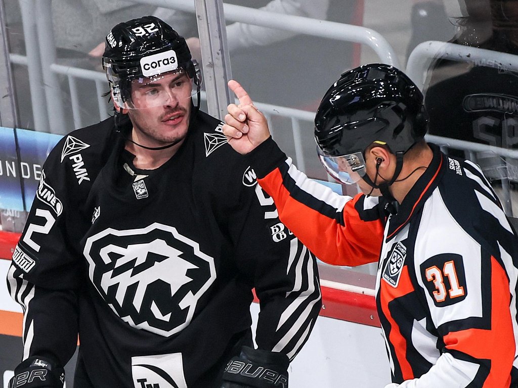 Почему хоккеист Пьеррик Дюбе оказался не нужен «Трактору»?