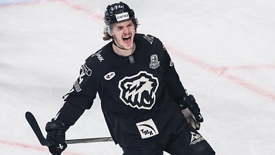 Хоккеист Виталий Кравцов вернулся в ХК «Трактор»