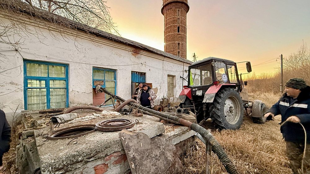 Аварию на насосном коллекторе в Коркино устранили за 5 часов