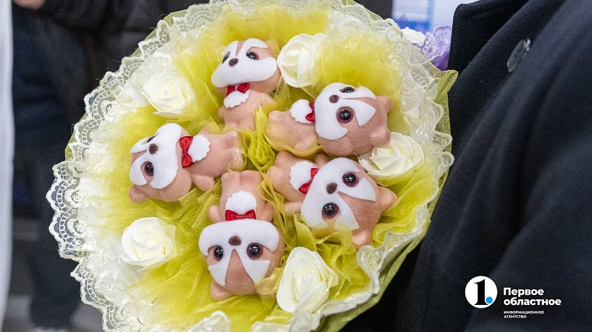 Треть жителей Челябинска планируют купить подарки в Черную пятницу