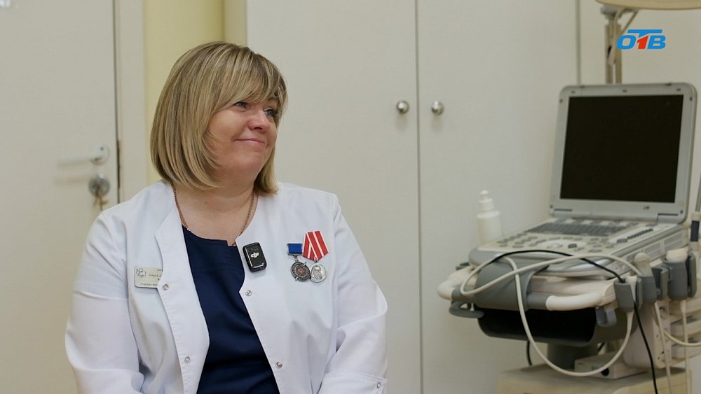 Медицинская сестра из Челябинска получила звание ветерана боевых действий