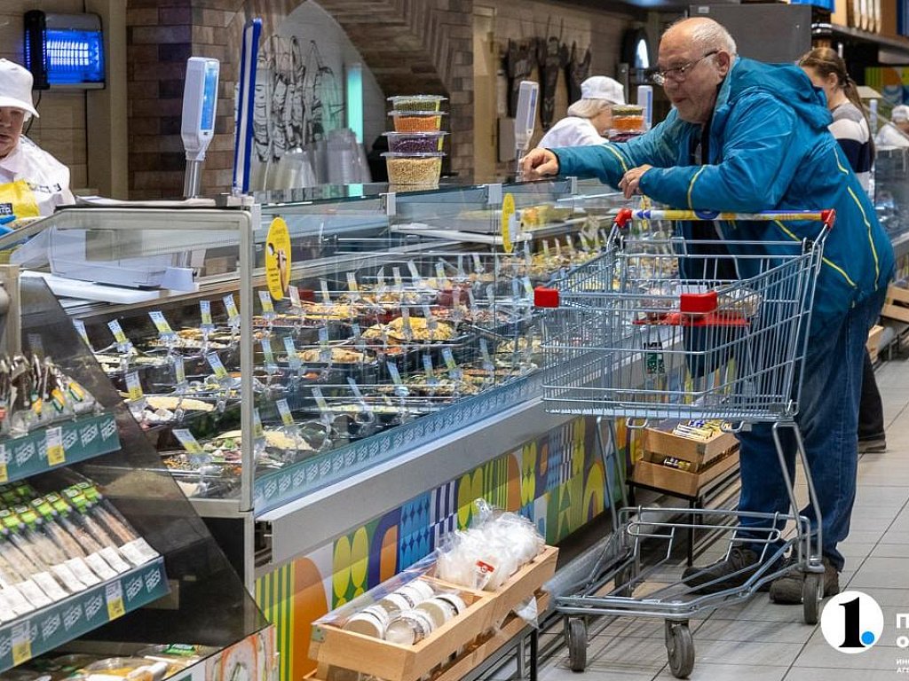 В день открытия «Гипер Ленты» челябинцы побежали искать знакомые товары и скидки
