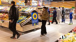 В день открытия «Гипер Ленты» челябинцы побежали искать знакомые товары и скидки