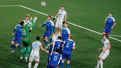 Футбольные клубы «Челябинск» и «КАМАЗ» сыграли лучший матч сезона в Первой лиге