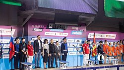 Команда «Динамо-Уралочка» отпраздновала свой юбилей победой в Суперсерии