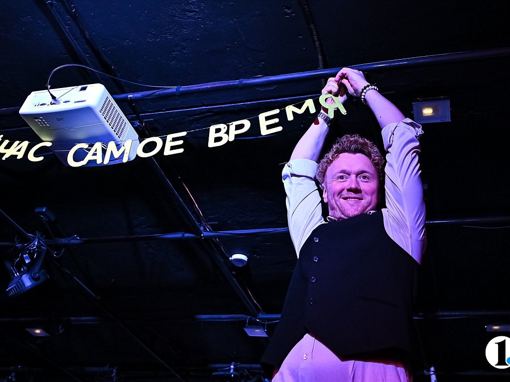 В новом челябинском театре поставили стендап-спектакль с комиком в главной роли