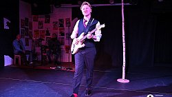 В новом челябинском театре поставили стендап-спектакль с комиком в главной роли