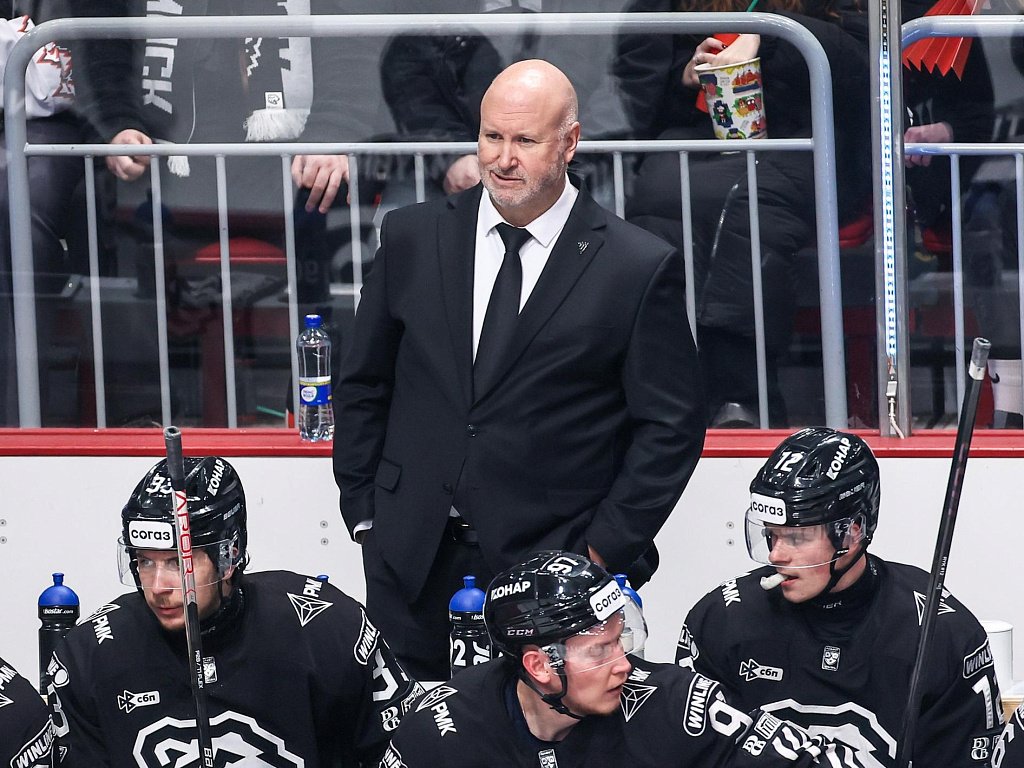 Главный тренер хоккейного клуба «Трактор» Бенуа Гру покинет свой пост