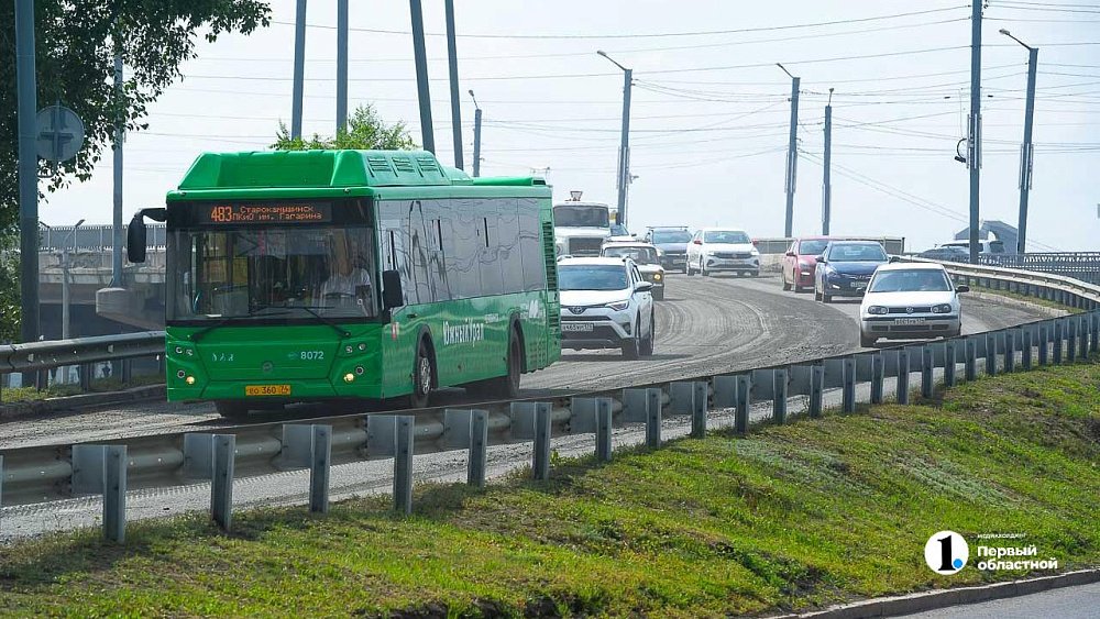 Два автобуса изменили маршруты из‑за ремонта теплотрассы у «Сигнала» в Челябинске