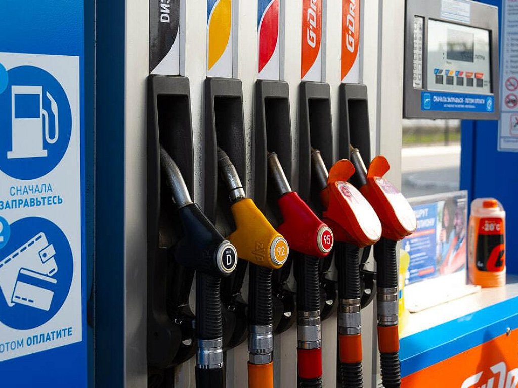 Бензин в Челябинской области подорожал на 13% за год