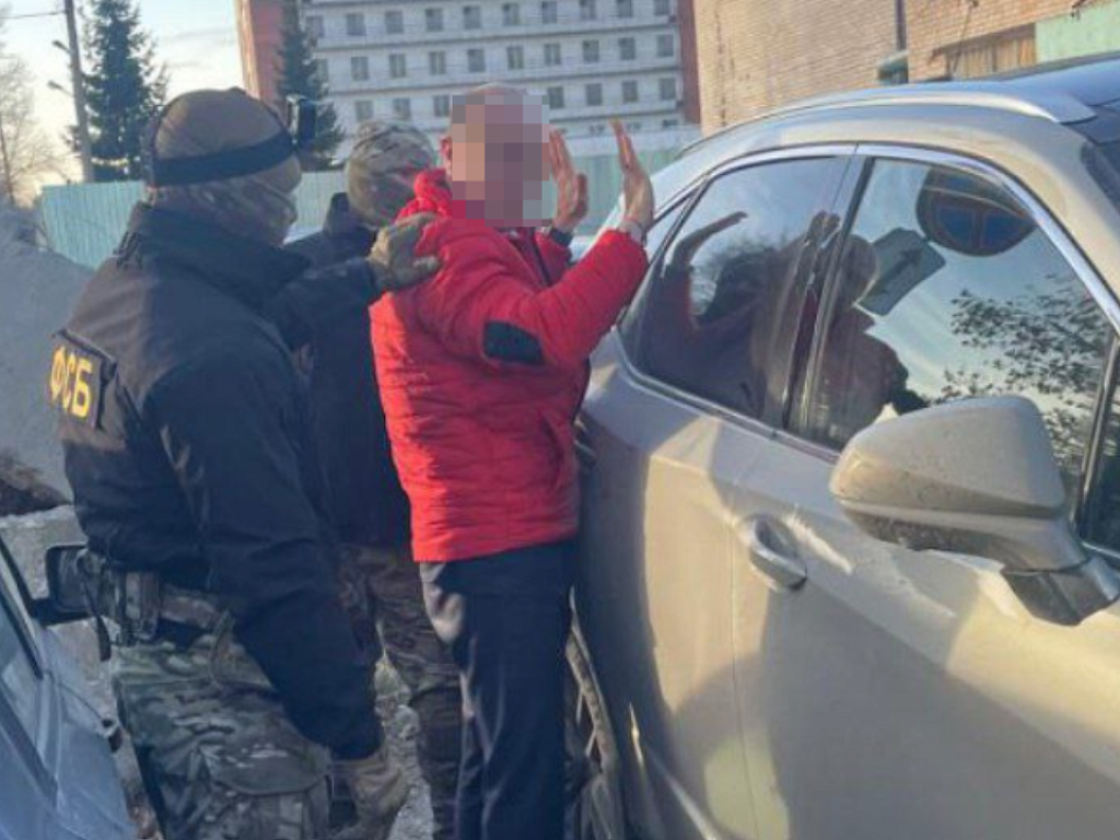 Члена Адвокатской палаты Челябинской области поймали на передаче взятки