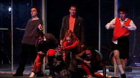 В Челябинск с гастролями приехал Омский ТЮЗ