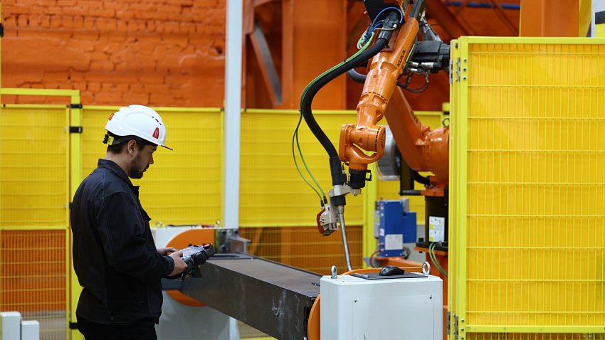 Челябинский механический завод запустил новый цех по выпуску спецтехники