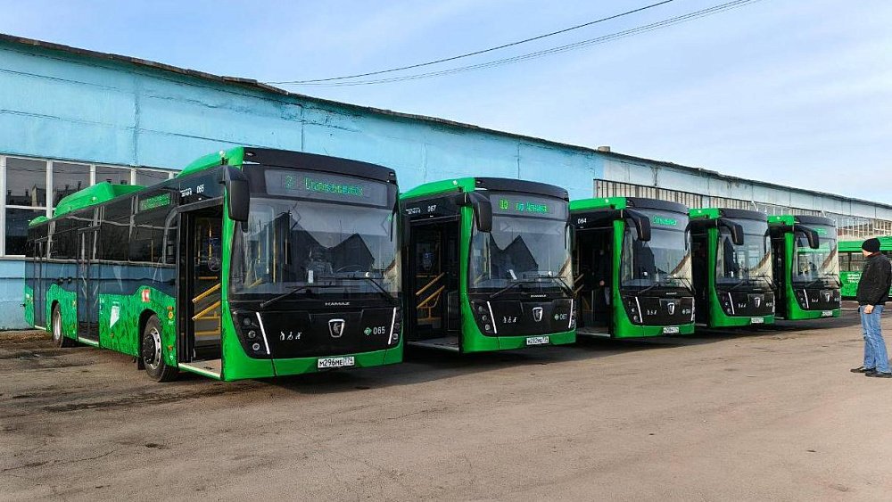На дороги Челябинской агломерации выходят новые «Волгобасы»