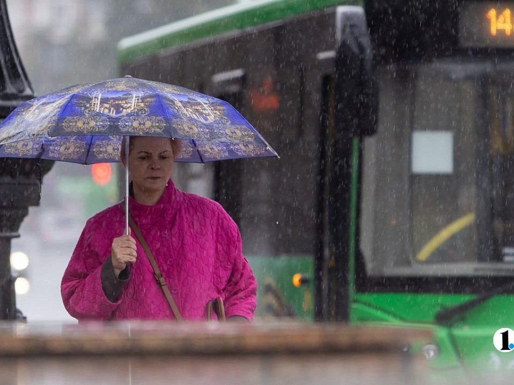 В Челябинской области потеплеет до +9 и пройдут сильные дожди 23 ноября