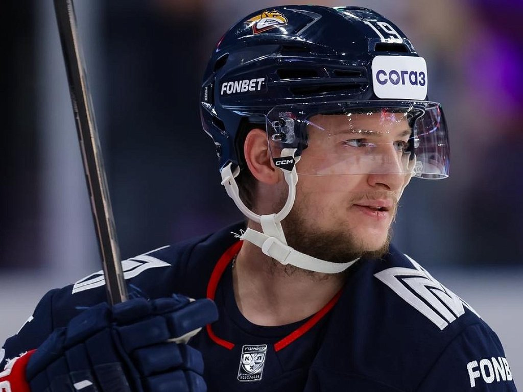 Хоккеист магнитогорского «Металлурга» Владимир Ткачев сыграл 500-й матч в КХЛ