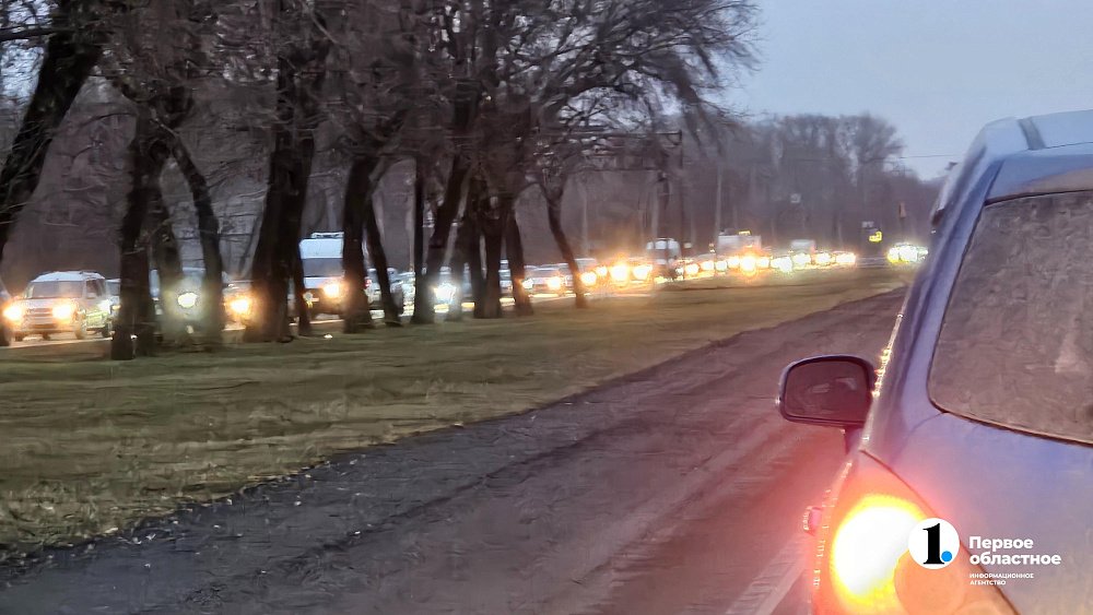 ГАИ объяснила причину пробки утром 25 ноября на Свердловском тракте в Челябинске