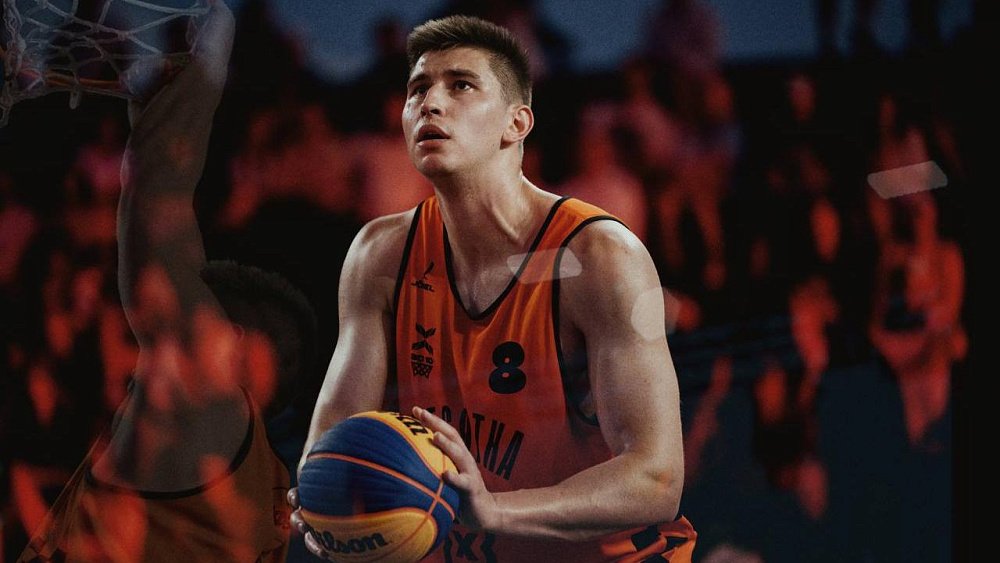 Челябинский баскетбольный клуб «Курчатов» усилил состав Егором Гатиным