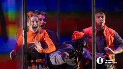 Темы подросткового буллинга и войны вынесли на челябинскую сцену актеры из Омска