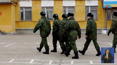 Южноуральские призывники отправились защищать границы